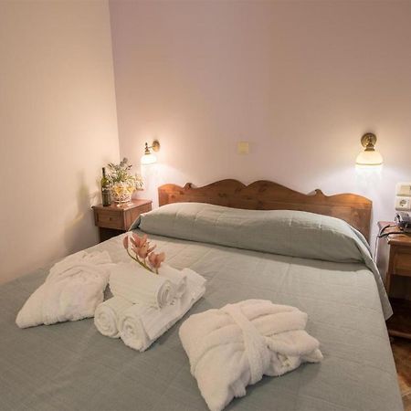 Aparthotel Moongarden Mythimna Esterno foto