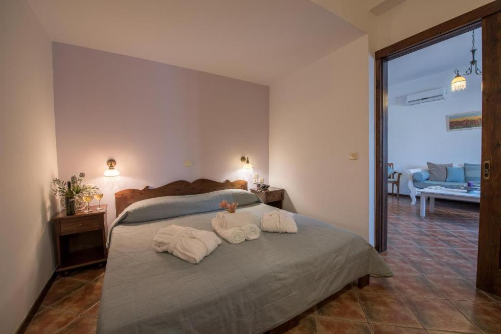 Aparthotel Moongarden Mythimna Esterno foto