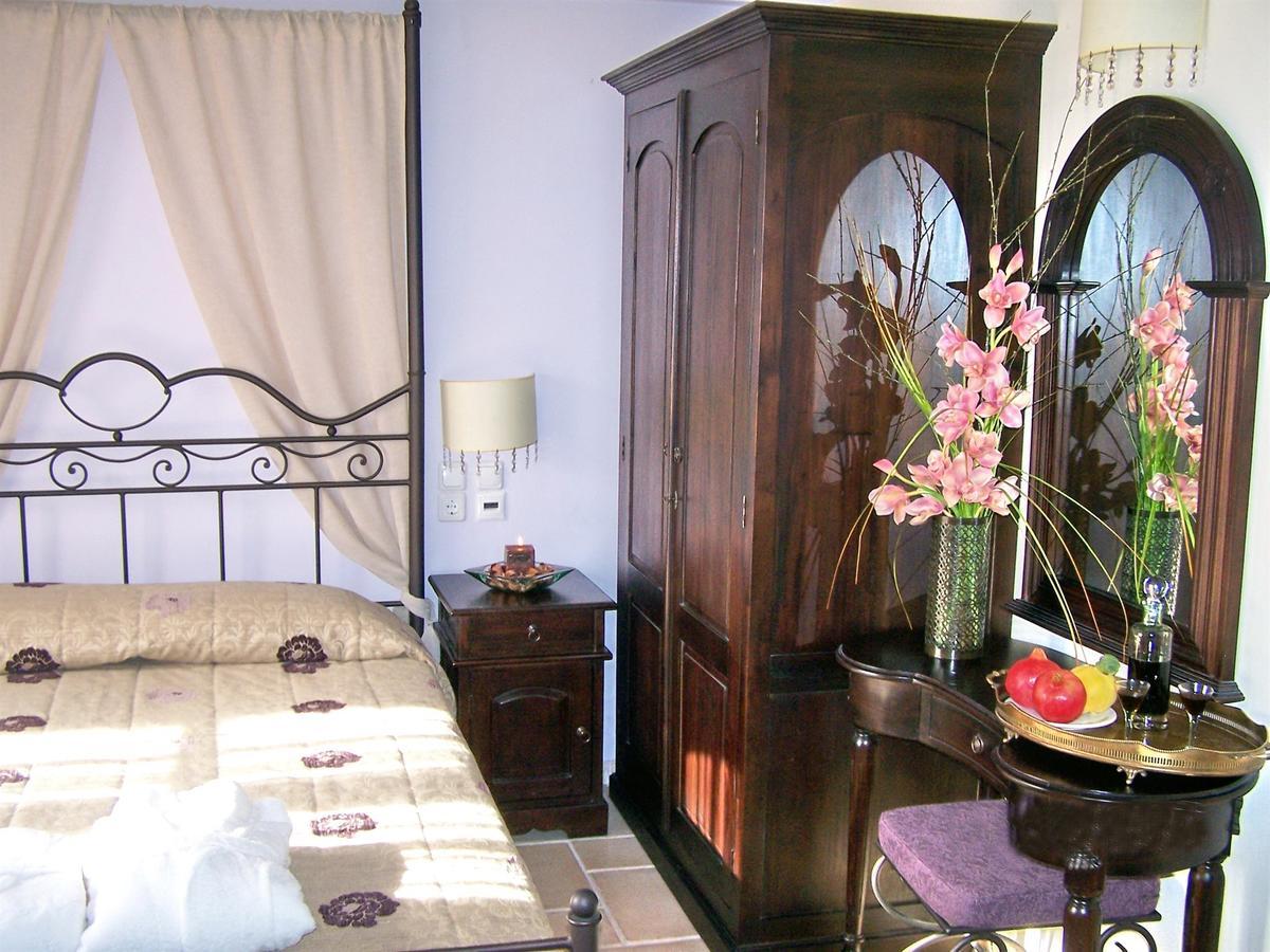 Aparthotel Moongarden Mythimna Esterno foto